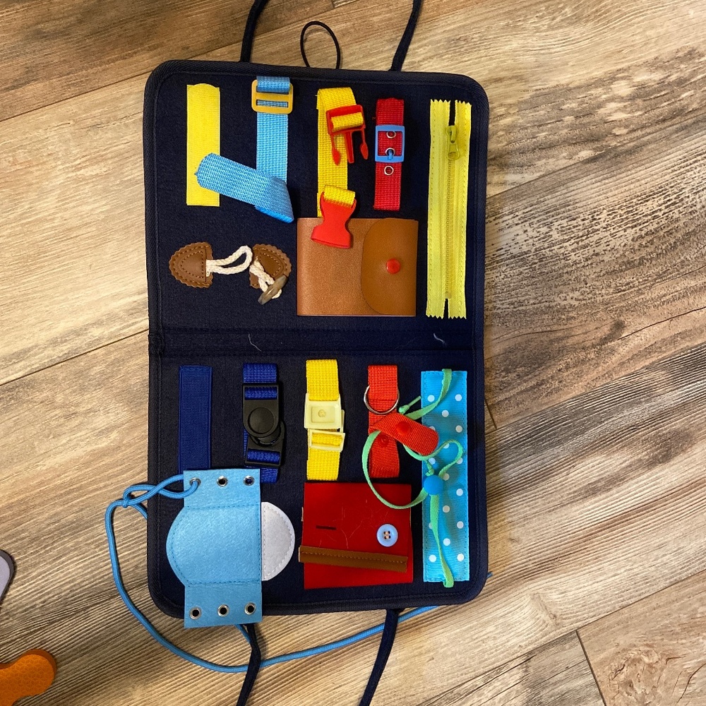 Kids tinker play mat